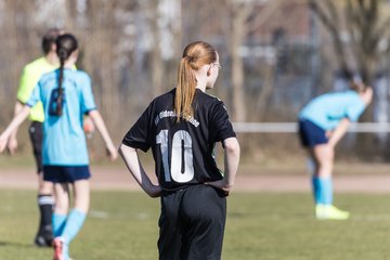 Bild 301 - wBJ Fortuna St. Juergen - FSG Oldendorf Itzehoe : Ergebnis: 2:1